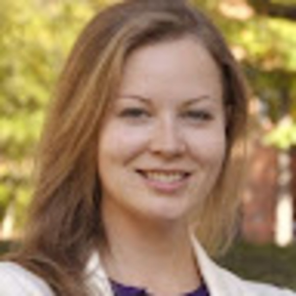 Meet your Posher, Carly - Picture 1 of 1